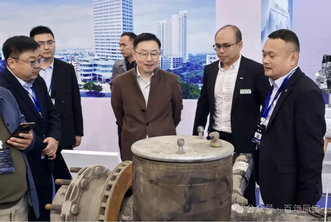 乐玩体育重科系列高效节能产品亮相中国国际商用车展